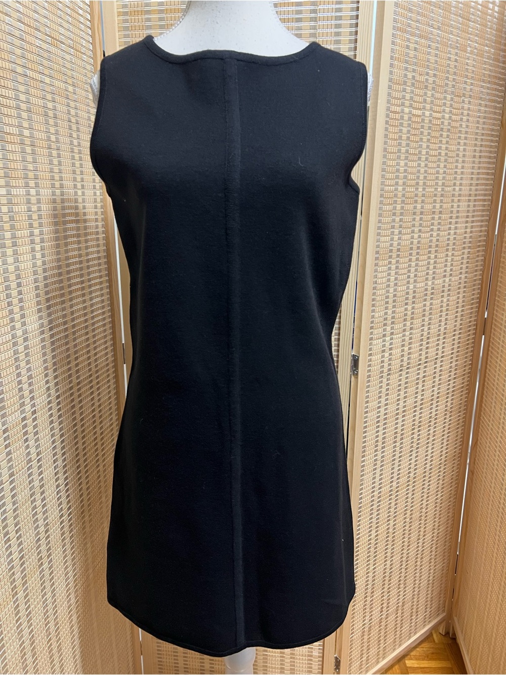 Episode Black Wool Garment - Size M